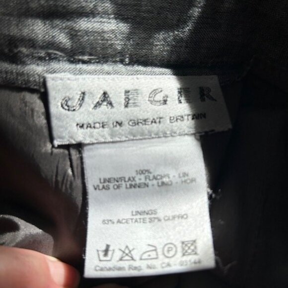 3/4 Length Linen Skirt by Jaeger! - Picture 5 of 5